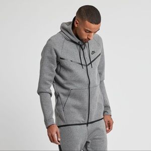 Nike Men’s Tech Fleece Windrunner